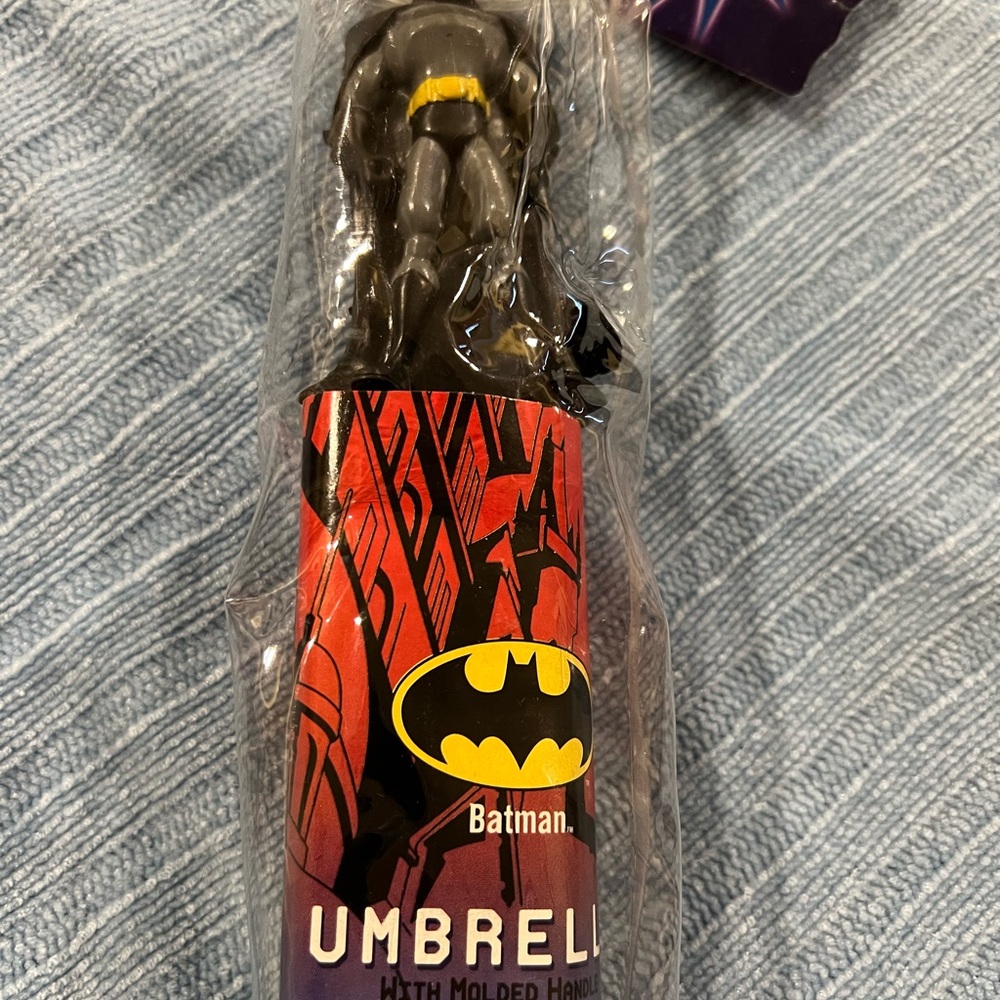 Batman - Picture 2 of 3
